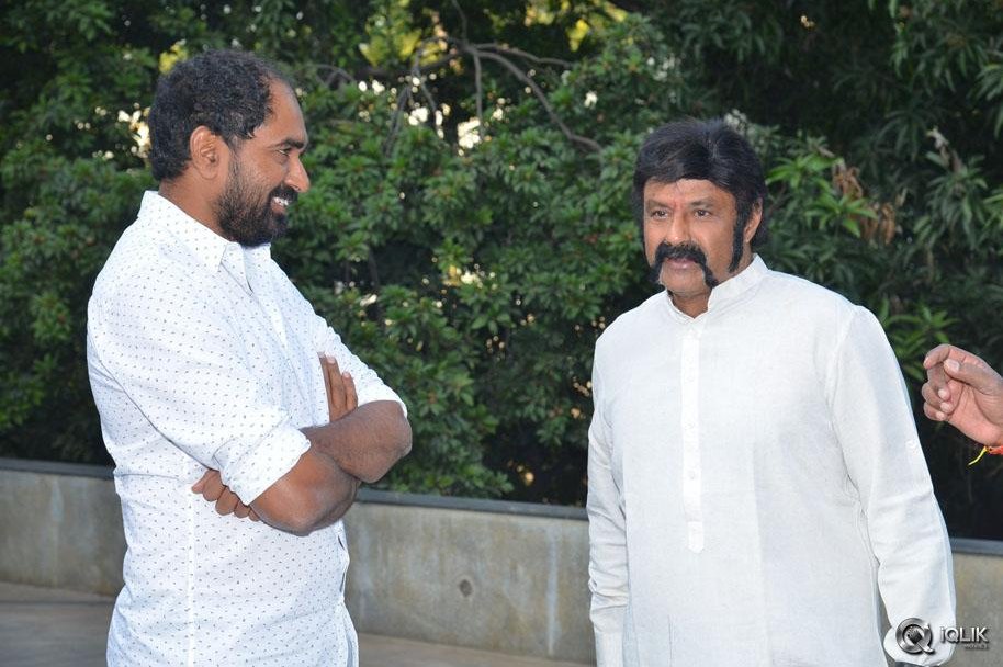 Balakrishna-Flagging-NBK-Helping-Hands-All-India-Shata-Punyakshetra-Jaitrayatra